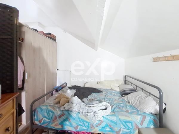 A VENDRE ENSEMBLE IMMOBILIER