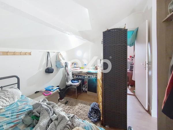 A VENDRE ENSEMBLE IMMOBILIER