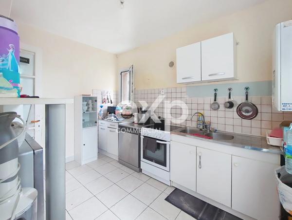 A VENDRE ENSEMBLE IMMOBILIER