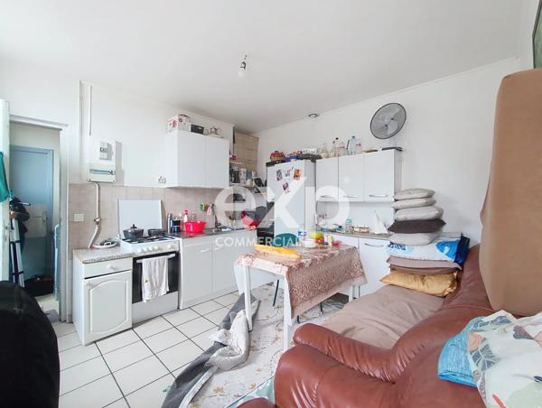 A VENDRE ENSEMBLE IMMOBILIER