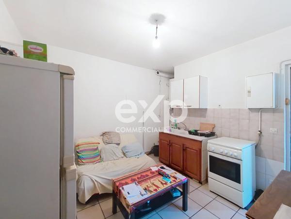 A VENDRE ENSEMBLE IMMOBILIER