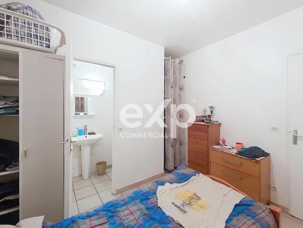 A VENDRE ENSEMBLE IMMOBILIER