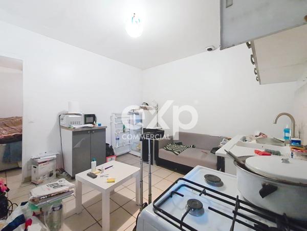 A VENDRE ENSEMBLE IMMOBILIER