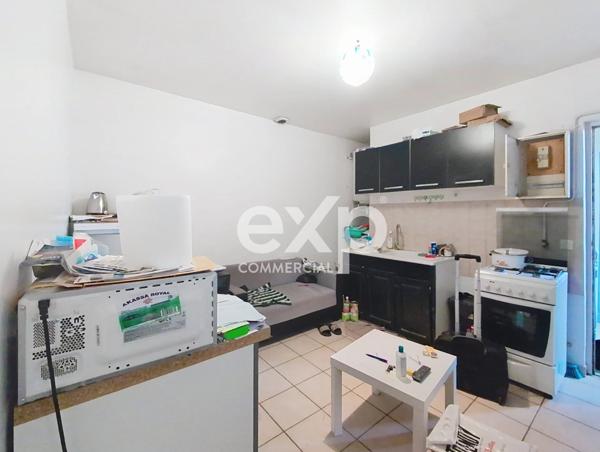 A VENDRE ENSEMBLE IMMOBILIER