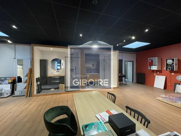 Local d'activites 1000 m² à vendre CESSON-SEVIGNE (réf : 35.6476)
