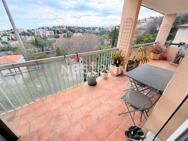 Superbe appartement 4 pièces 74,62m2 à Grasse Saint matthieu, Terrasse 14m2