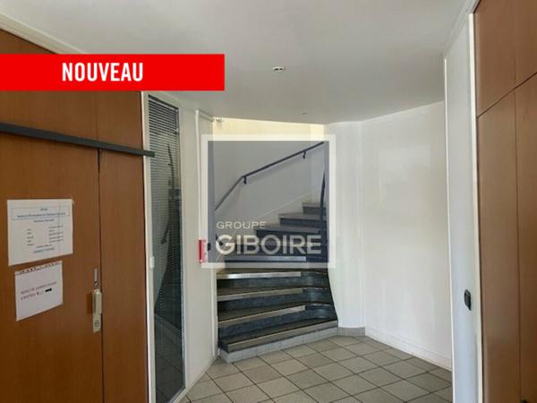 Bureaux - A VENDRE - SAINT GREGOIRE (réf : 35.7161)