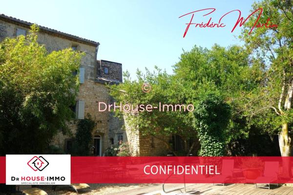 Maison à vendre 10 pièces de 550 m²