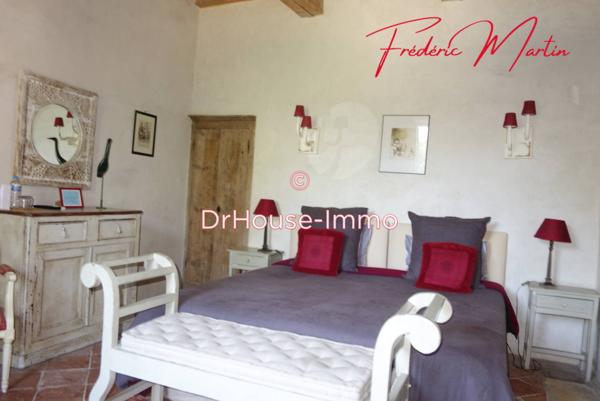 Maison à vendre 10 pièces de 550 m²