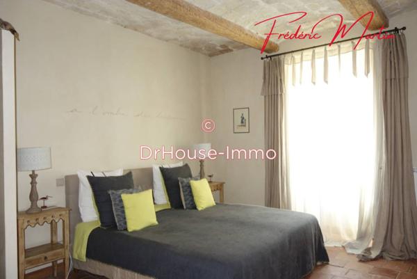 Maison à vendre 10 pièces de 550 m²