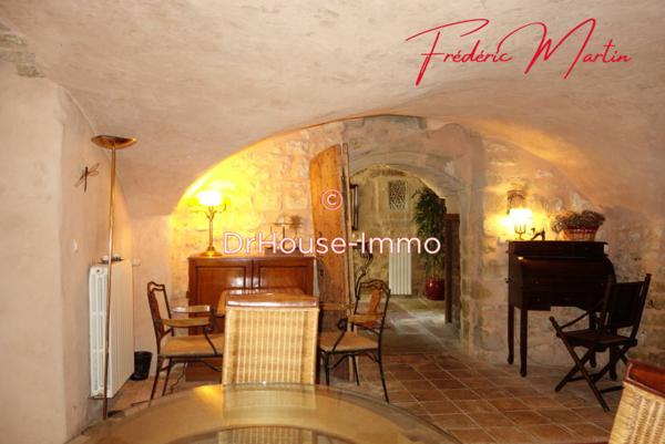 Maison à vendre 10 pièces de 550 m²