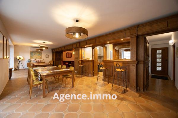 À vendre - Maison ancienne, 10 pièces située à Cerbère (66290)