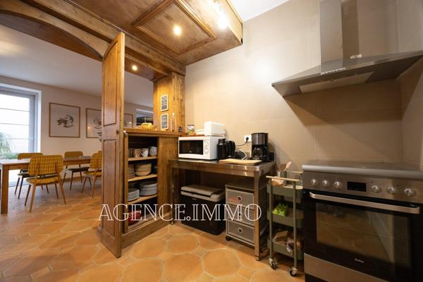 À vendre - Maison ancienne, 10 pièces située à Cerbère (66290)