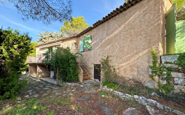 Maison à vendre    3 pièces • 98,53 m2 Aspremont