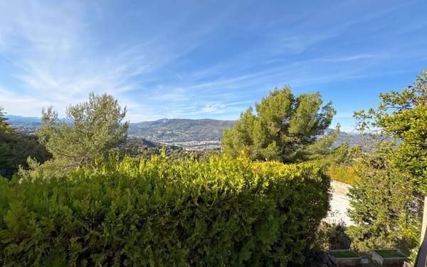 Maison à vendre    3 pièces • 98,53 m2 Aspremont