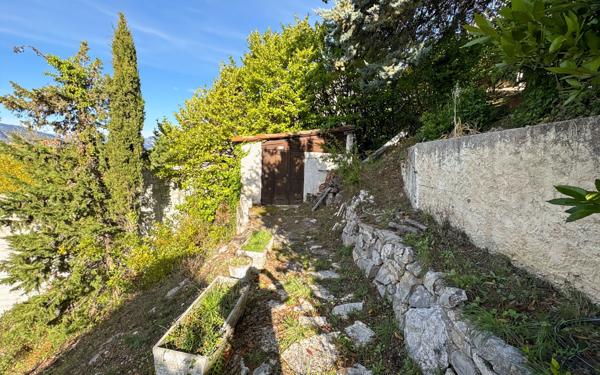 Maison à vendre    3 pièces • 98,53 m2 Aspremont