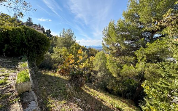 Maison à vendre    3 pièces • 98,53 m2 Aspremont