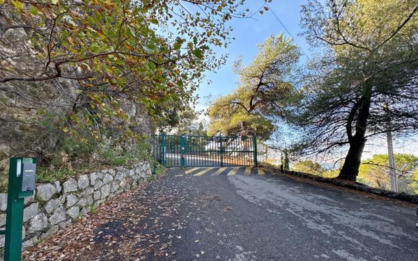 Maison à vendre    3 pièces • 98,53 m2 Aspremont