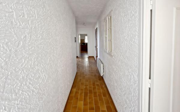 Maison à vendre    3 pièces • 98,53 m2 Aspremont