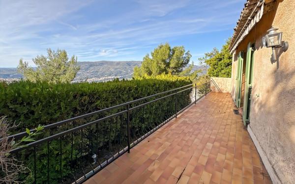 Maison à vendre    3 pièces • 98,53 m2 Aspremont