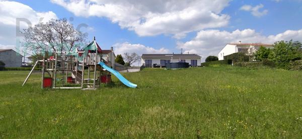 Vente maison Ruffec, 137m² 4000m² 5 pièces 270 000€