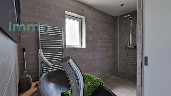 Vente maison Ruffec, 137m² 4000m² 5 pièces 270 000€