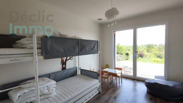 Vente maison Ruffec, 137m² 4000m² 5 pièces 270 000€