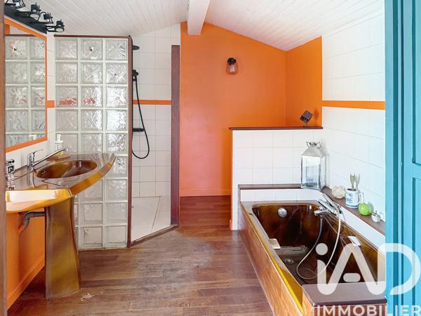 Maison à vendre 7 pièces 170 m² Le Beausset