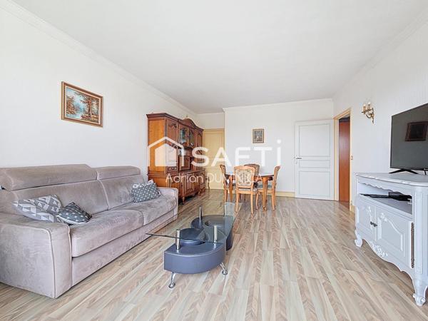 Très bel appartement avec balcon, vue Tour Eiffel