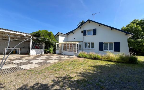 Maison à vendre    5 pièces •  Tartas