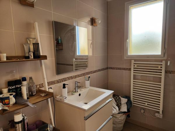 Maison à CHANCELADE, 24650 - 5 pièces 263m²