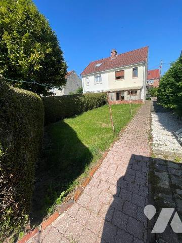 Maison à Vendre à Calonne-Ricouart (62470) en Pas-de-Calais (62)

Cette maison dispose d'une ...