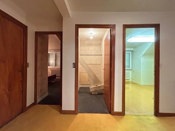 Maison à vendre 8 pièces LE CHESNAY (78) 180 m², 6 chambres, garage, 575m²