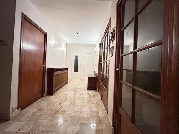 Maison à vendre 8 pièces LE CHESNAY (78) 180 m², 6 chambres, garage, 575m²