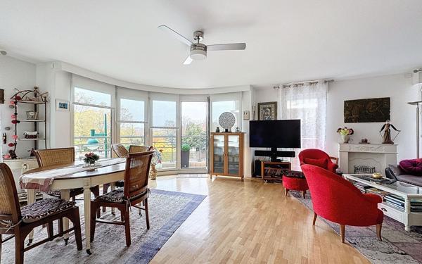 Appartement à vendre    6 pièces • 121 m2 Montrouge