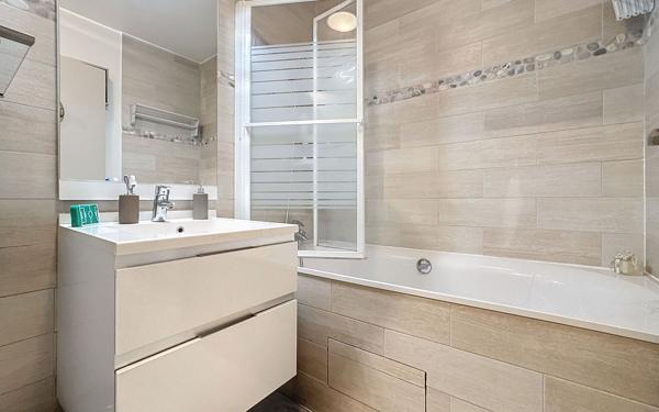 Appartement à vendre    6 pièces • 121 m2 Montrouge