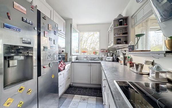 Appartement à vendre    6 pièces • 121 m2 Montrouge