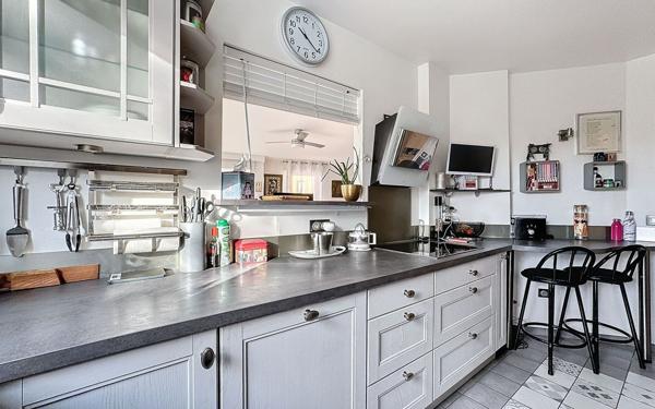 Appartement à vendre    6 pièces • 121 m2 Montrouge