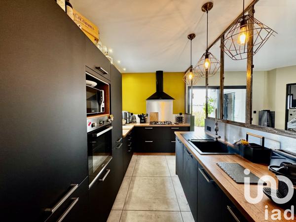 Maison à vendre 5 pièces 135 m² Villemade