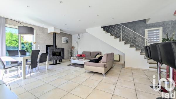 Maison à vendre 5 pièces 140 m² Le Rouret