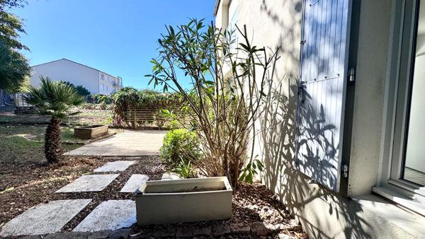 « Appartement à vendre TASDON » 199 900 € FAI* TYPE 2 JARDIN + JARDIN + GARAGE !
