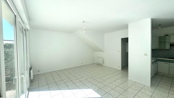 « Appartement à vendre TASDON » 199 900 € FAI* TYPE 2 JARDIN + JARDIN + GARAGE !
