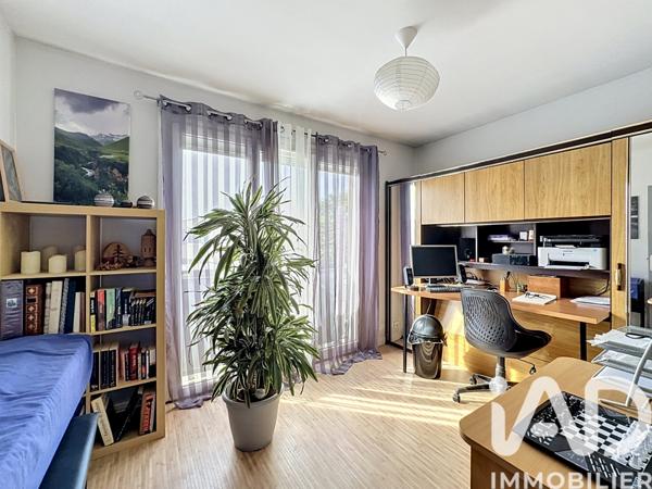 Maison à vendre 10 pièces 194,24 m² Osny