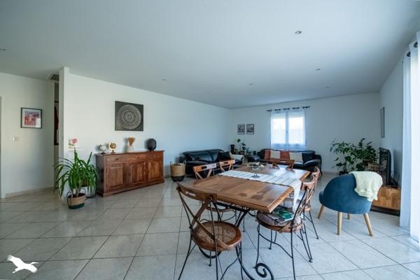 Maison à vendre |  Ambarès-et-Lagrave |  5 pièces | 127 m²