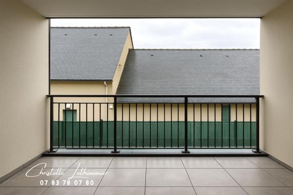 2 Pièces ·  52,36 m² · Dinard 35800 · Balcon + Parking