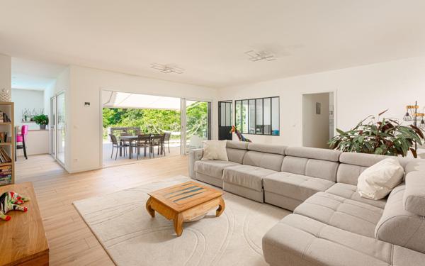 Villa T7 avec un appartement indépendant