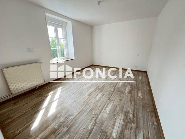 Location Maison 5 pièces 123.7 m² - LE BOURG Montsecret Clairefougere 61800