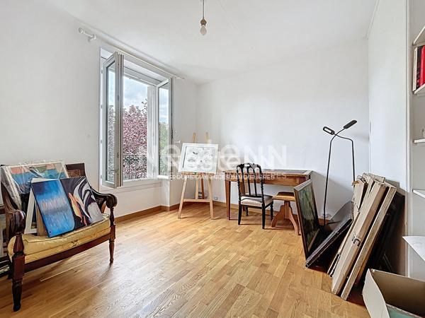 Maison à vendre en plein centre-ville de L'Isle-Adam avec dépendance - 6 chambres