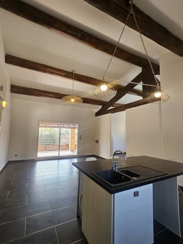 Camaret-sur-Aigues (84850) CAMARET T5 AVEC JARDIN