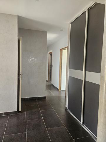 Camaret-sur-Aigues (84850) CAMARET T5 AVEC JARDIN